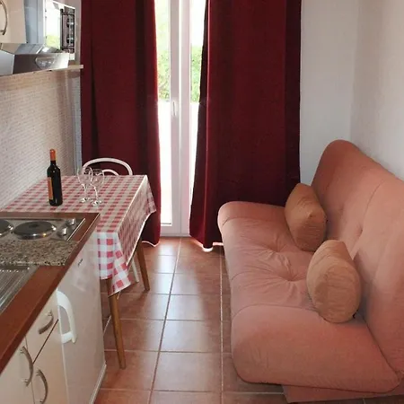 Dems Guest house *
