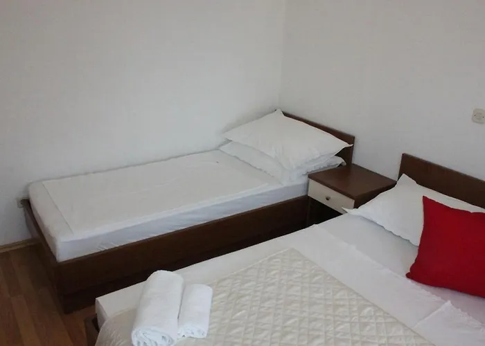 Dems Penzion Živogošće