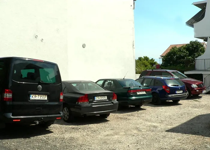 Dems Penzion Živogošće